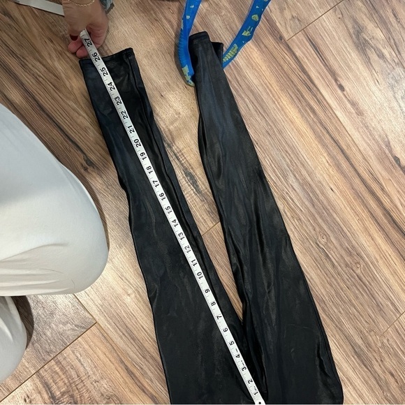 Spanx Faux Leather Leggings - Picture 7 of 9